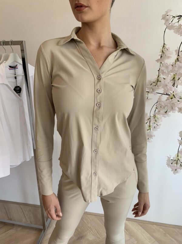 Y-Conic Shantionea Blouse Travelstof Sand