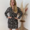 Aime Balance | Nikki Dress - Giraffe - Damesjurk van Travelstof