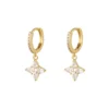 Madam Peach | Oorbellen Earrings star - Goud | Luxe oorbellen