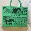 Madam Peach | NIKKIE Dante Medium Shopper - Fern Green