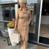 trenchie camel travelstof trenchcoat