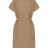 Lady Day - Dress Eden - Camel - Travelstof |