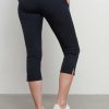 &Co Woman - Phoenix Capri Travel - Navy - Travelstof Dames - Broek