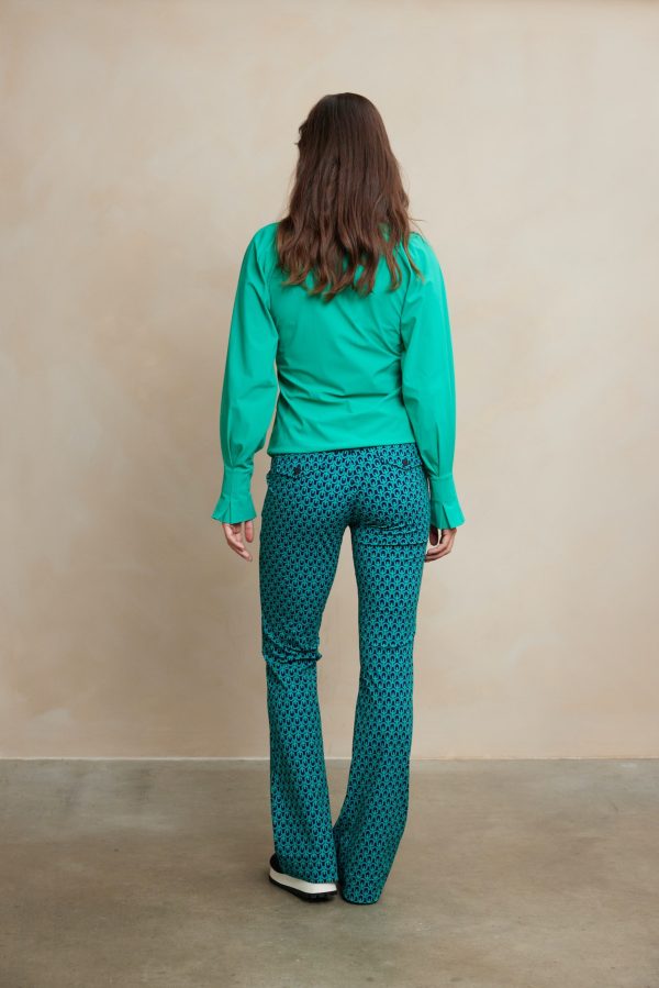 Aime | Joyce Blouse - Lucky Green | Travel fabric - Tomorrow at home