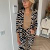 Lady Day - Blazer Bali - Zebra Camel Dames Mode Blazer Kleding Print