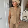 Lady Day - Suzy Cap - Camel Dames Mode Kleding Korte Mouwen