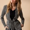 Lady Day - Blazer Lois - Mystic Check - Travelstof - Damesblazer - Met ceintuur - zwart wit geblokt - Jasje