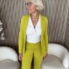 Aime Balance - Sanne Blazer - Lime green | Travelstof voor dameskleding | Herfstcollectie