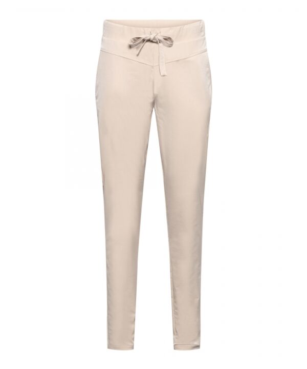 &Co Woman - Peppe Travel - Sand Travelstof Dames Mode Beige Sand Broek Kleding