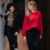 &Co Woman - Erin Top - Red Dames Mode Kleding Rood top Mooi Bloemen Chique