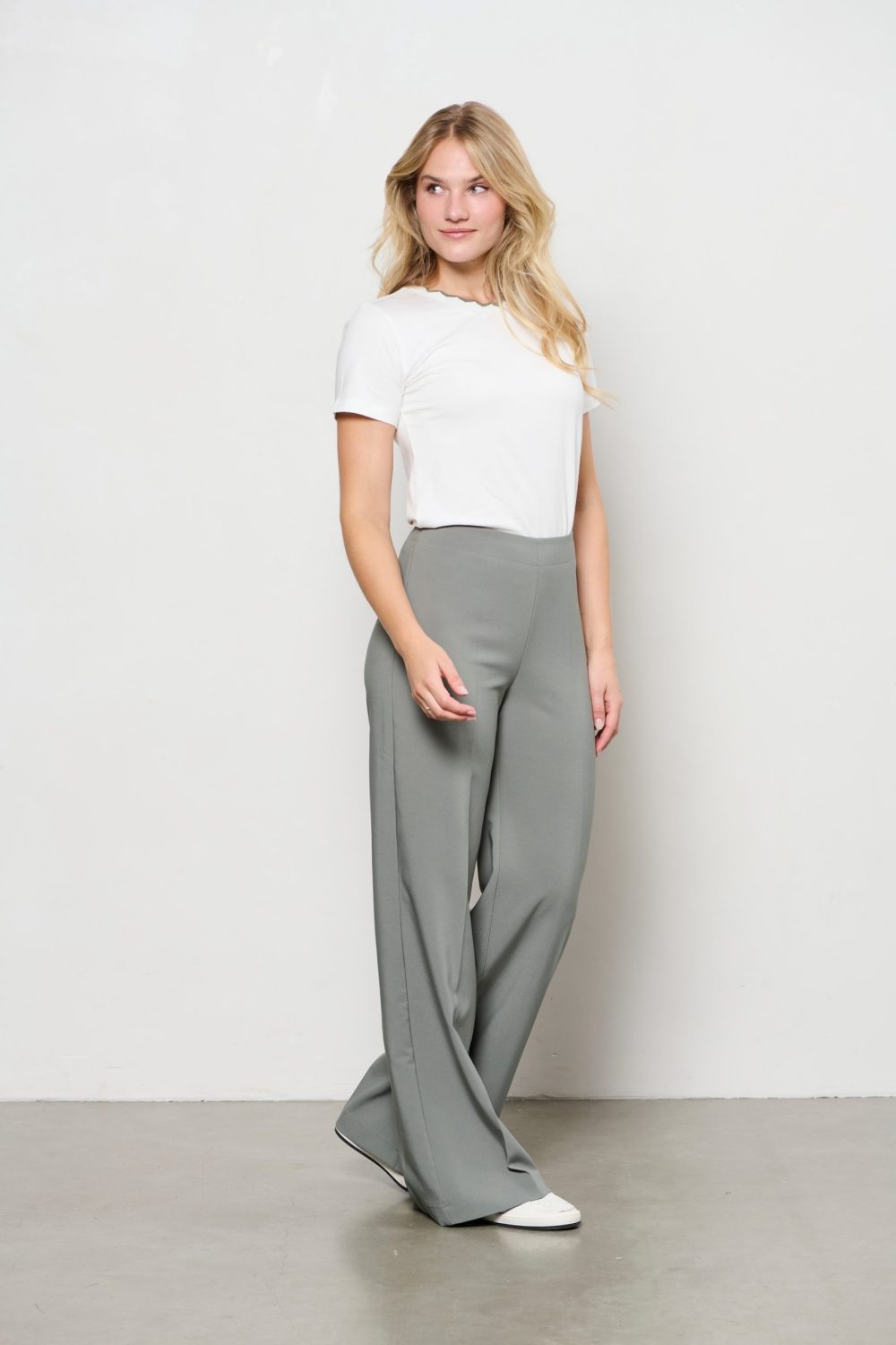 &Co Woman - Taia Top - Off-White Khaki