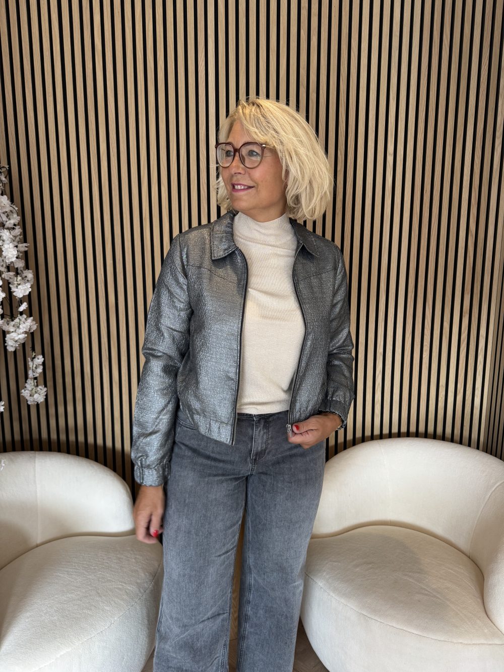 Red Button - Bomber Metallic - Grey