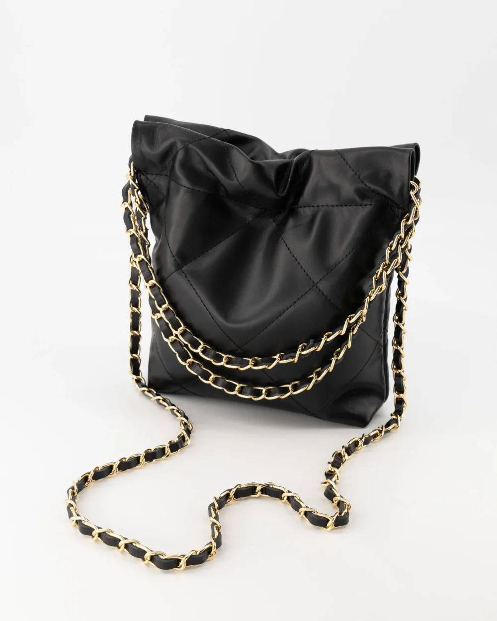 Madam Peach - Elia sauvage - Black