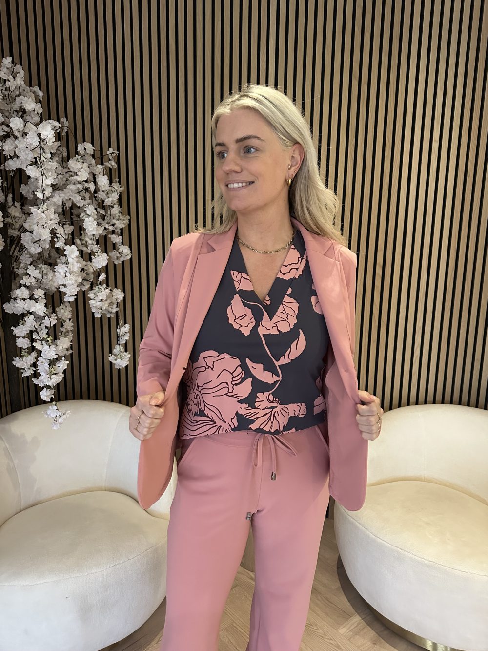 Mi Piace - Top Big Flower Print - Dark Grey