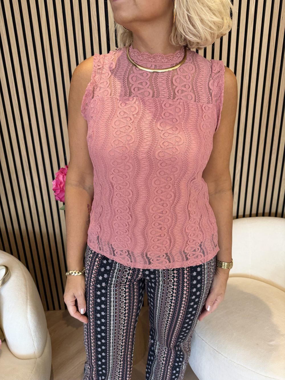 Mi Piace - Top Mouwloos Kant - Dusty Rose