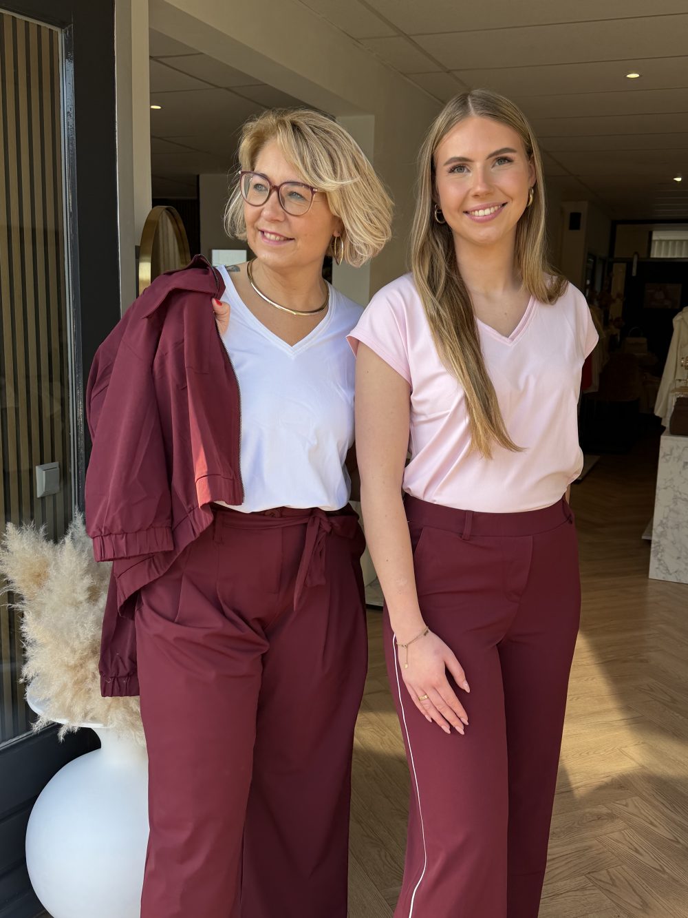 Lady Day - Mira Top - Simple white