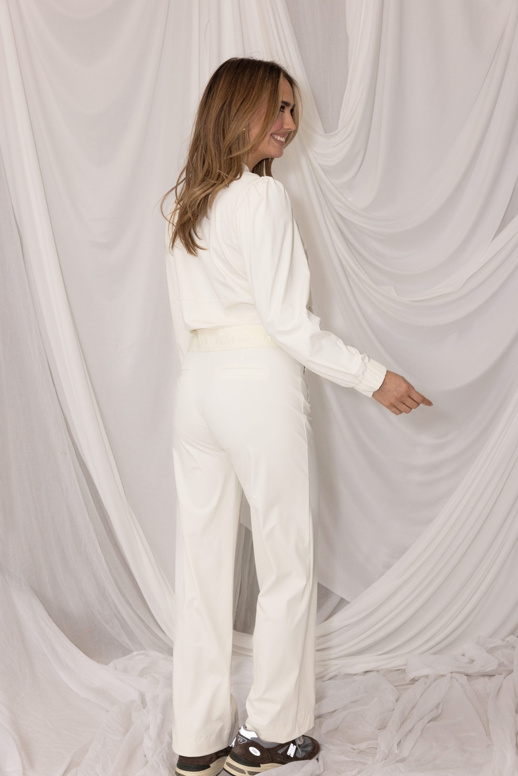 Kimara - Pearl Bomber 2 - Silver White