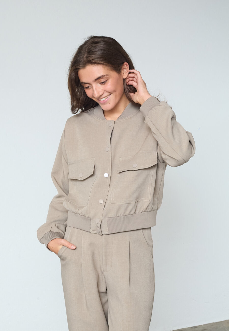 Sisters Point - Garwin-Ja20 - Off-White