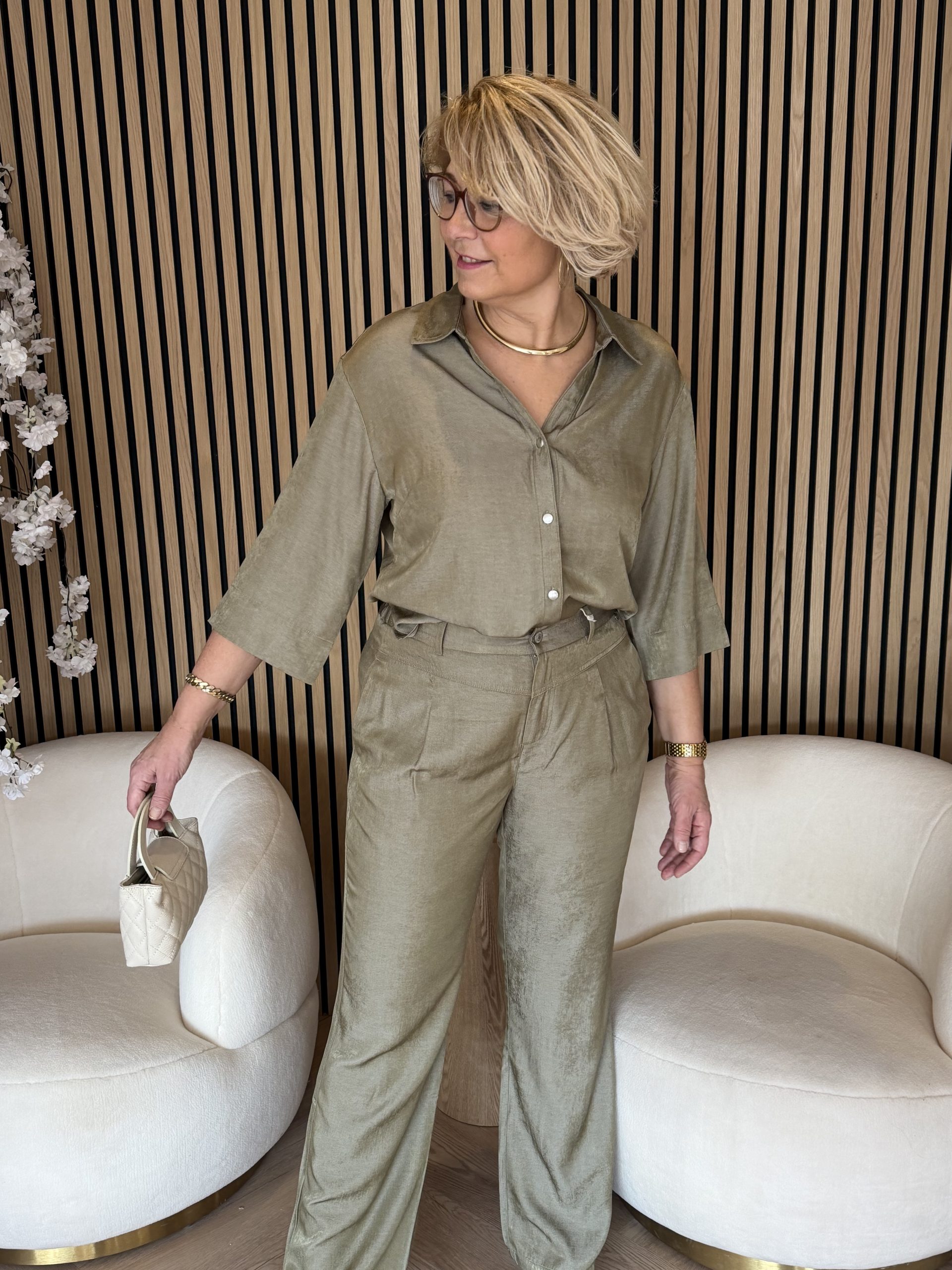 Red Button - Amalia Blouse Shine - Moss | Morgen in huis!