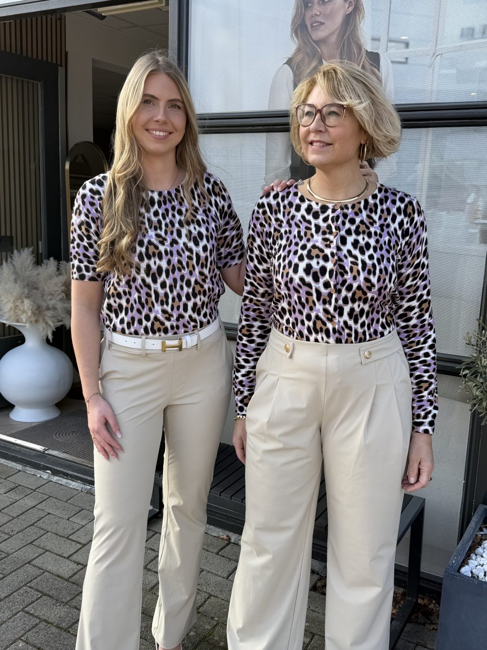 Lady Day - Sage Sweater - Sutton print