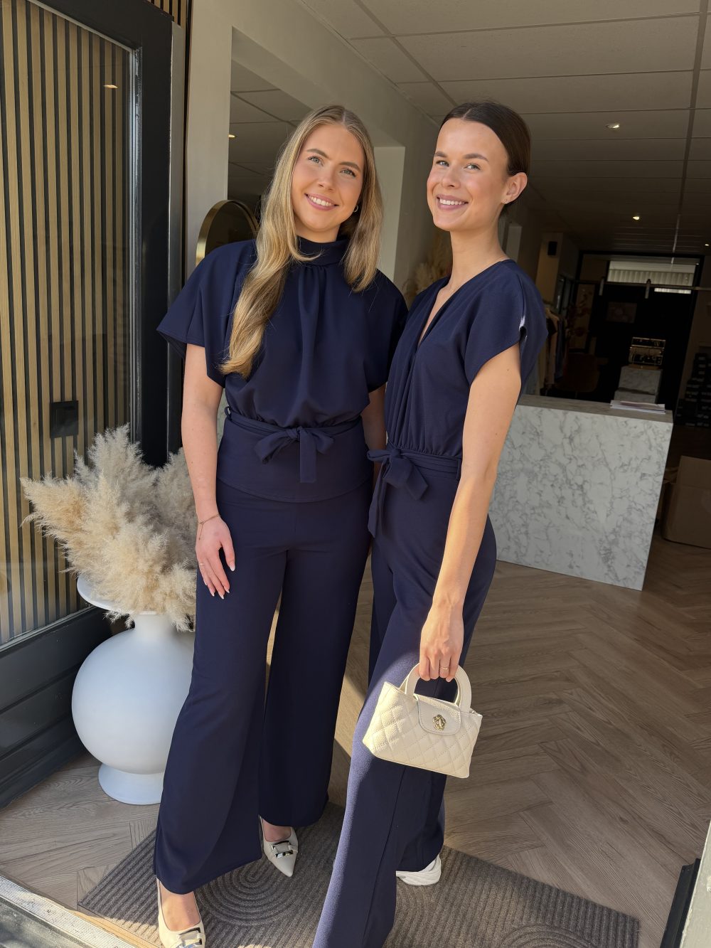 Sisters Point - Girl-ju.v - Navy | Morgen in huis!