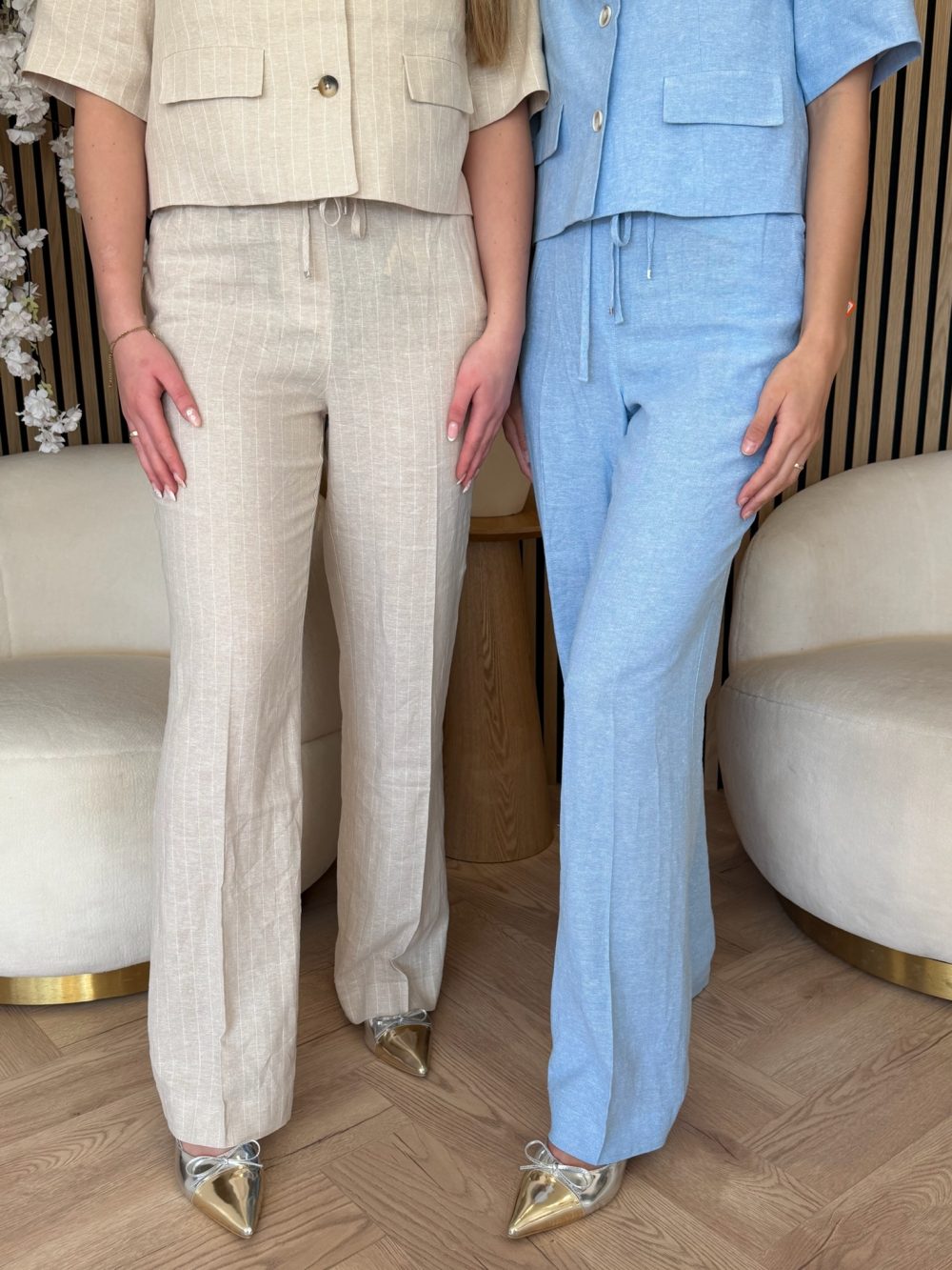 Red Button - Claudette Linen/Visco Pinstripe L33 - Pebble-L33