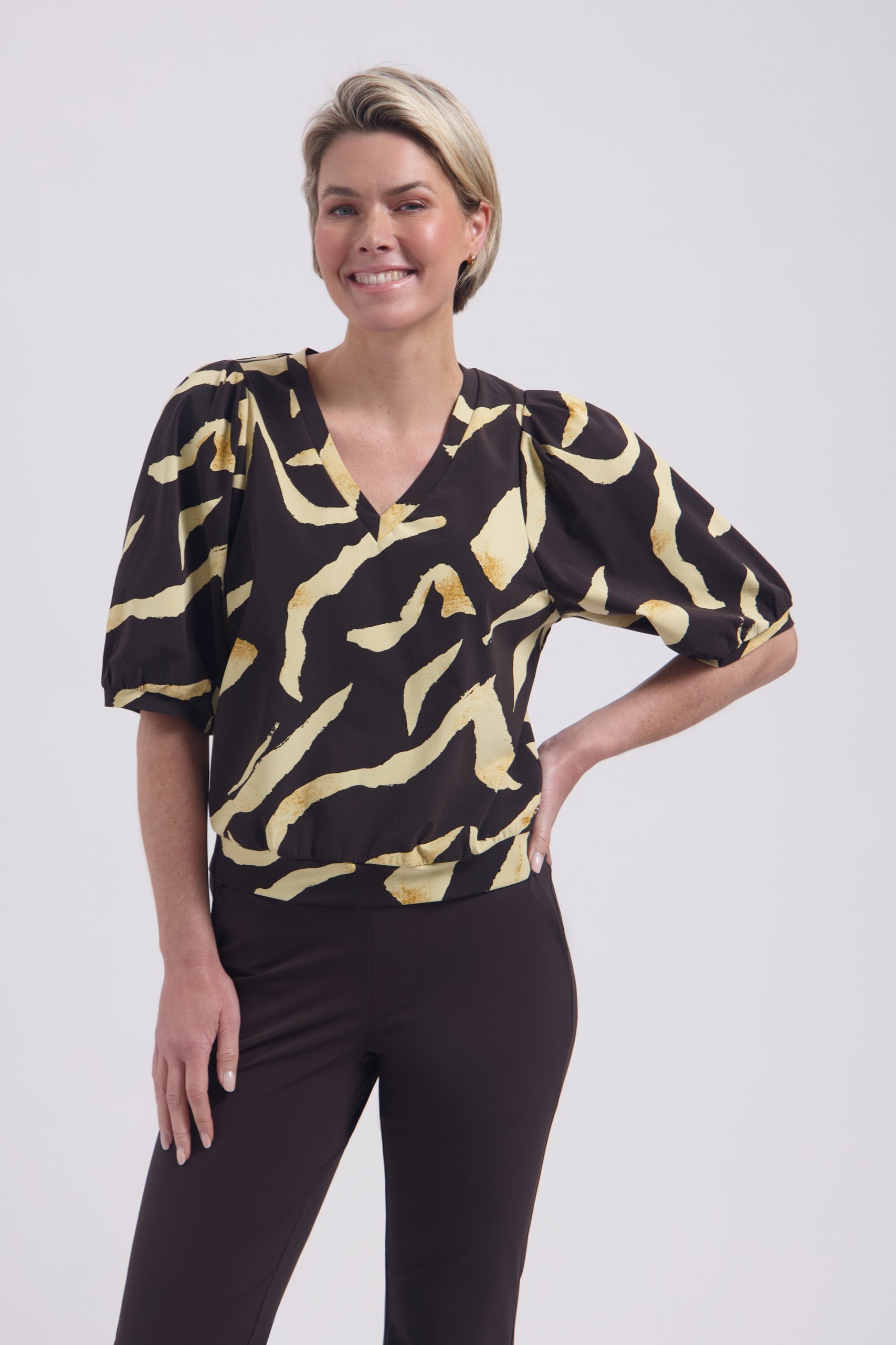 Lady Day - Amie-V Top - Pania print