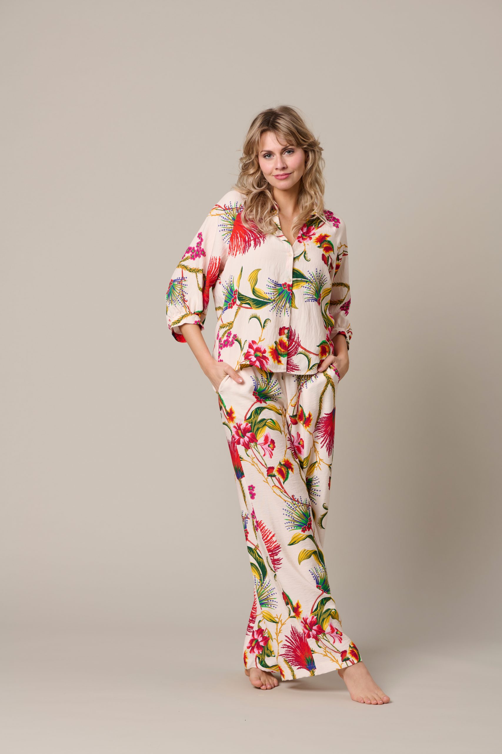 &Co Woman - Marijke Flower - Claret multi