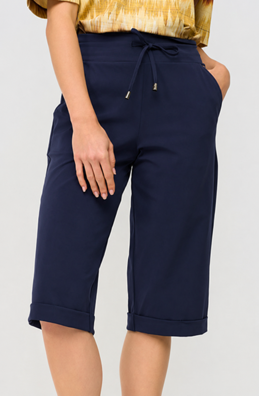 Mi Piace - Bermuda Overknee Shorts - Dark Blue