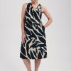 Lady Day - Elline Travel Dress - Leya print