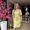 Mi Piace - Dress V Neck - Lemon Yellow | Morgen in huis!