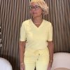 Mi Piace - T Shirt V Neck - Lemon Yellow | Morgen in huis!