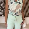 Mi Piace - Top Botanical Print - Pistachio
