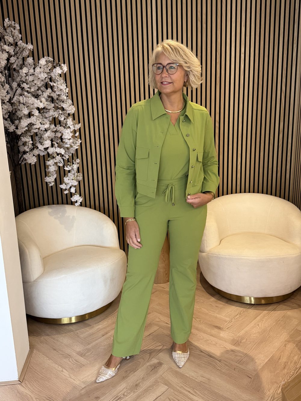 Mi Piace - Jacket Cropped - Turtle Green/ Mi Piace - Broek Straight - Turtle Green