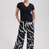 Lady Day - Lorain Travelstof Top - Black