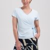 Lady Day - Lorain Travelstof Top - Baby blue