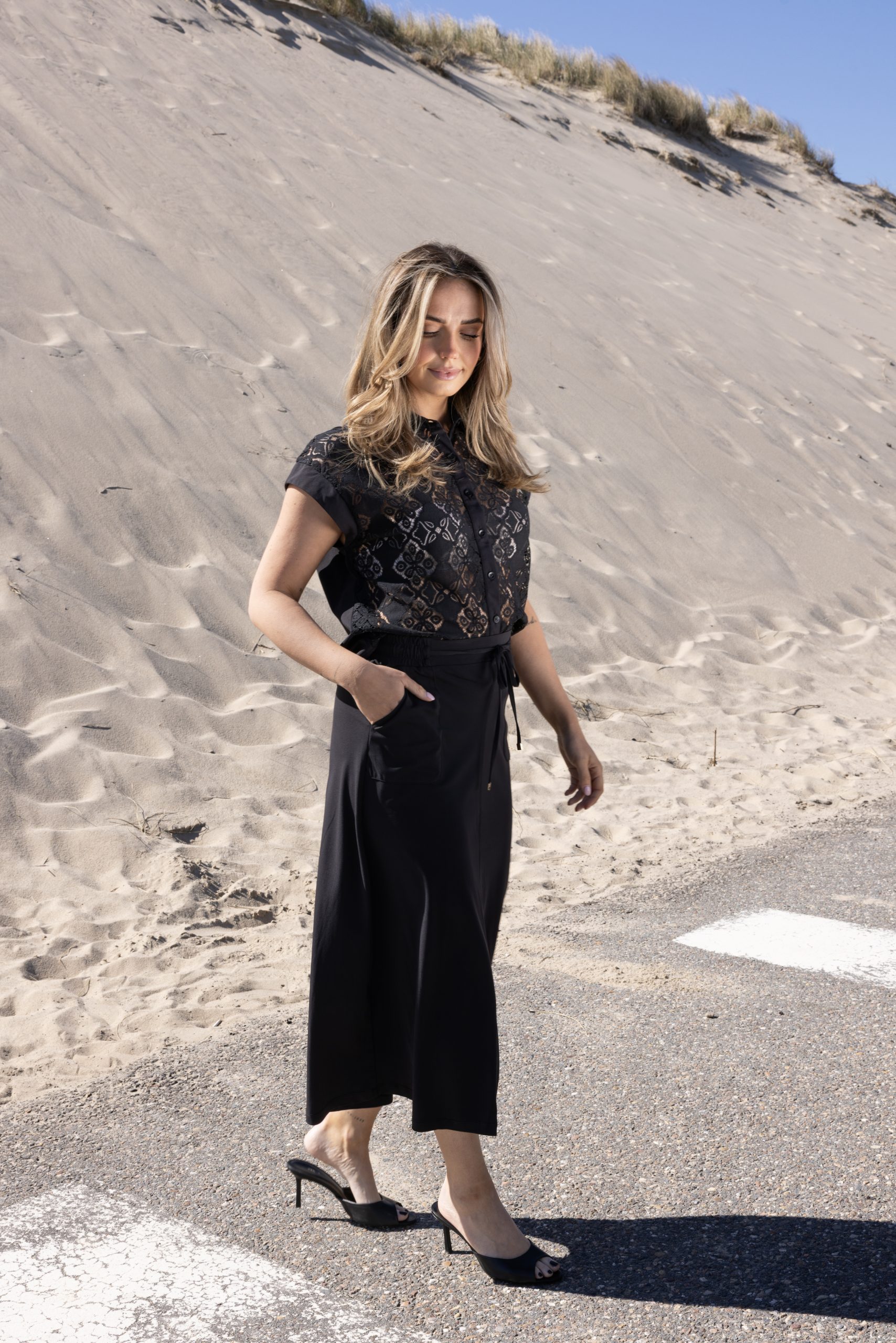 Kimara - Luna Top 2 - Black | Morgen in huis!