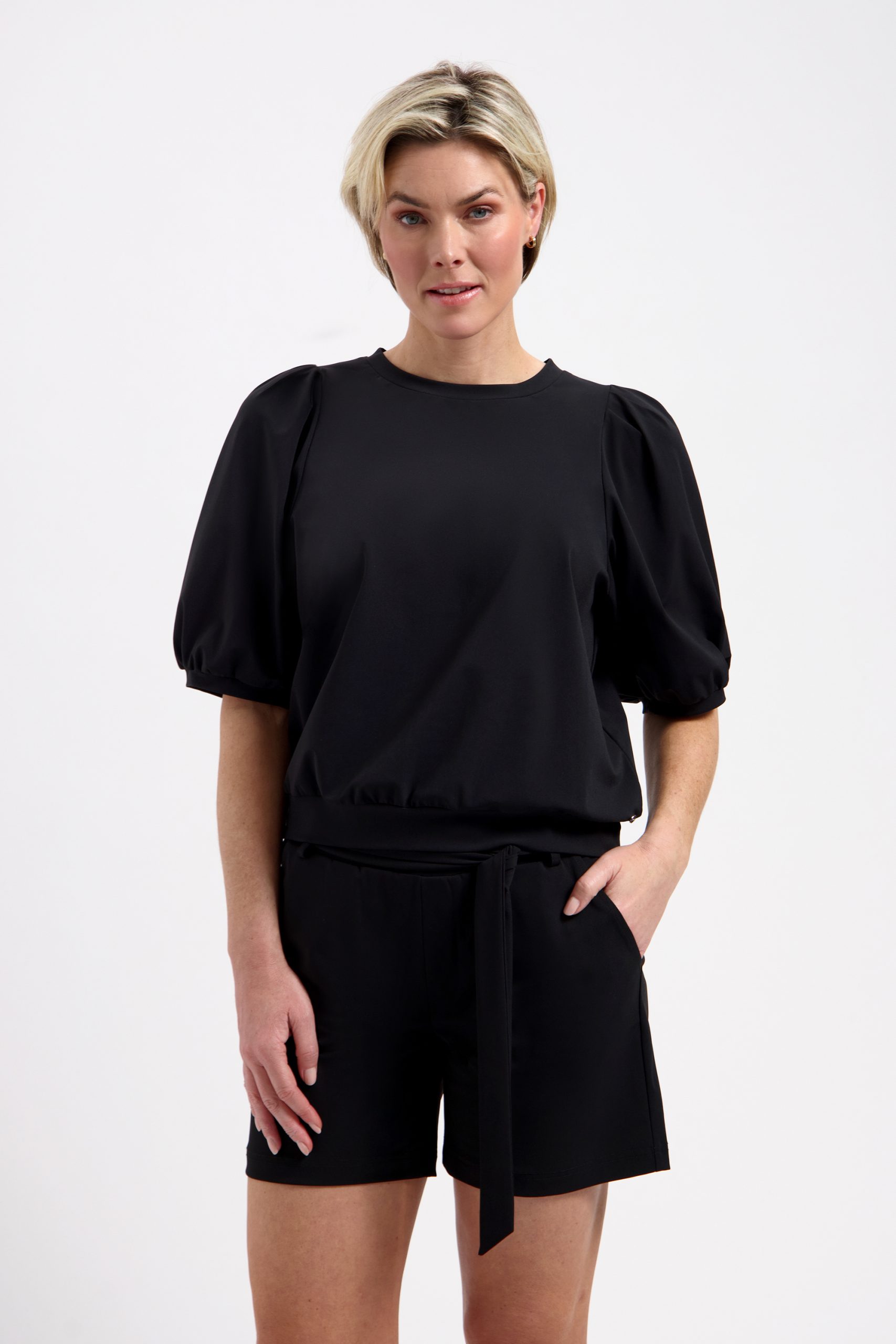Lady Day - Amie Travelstof Top - Black