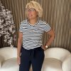 Mi Piace - T-shirt V Hals Stripe - Dark Blue | Off W.